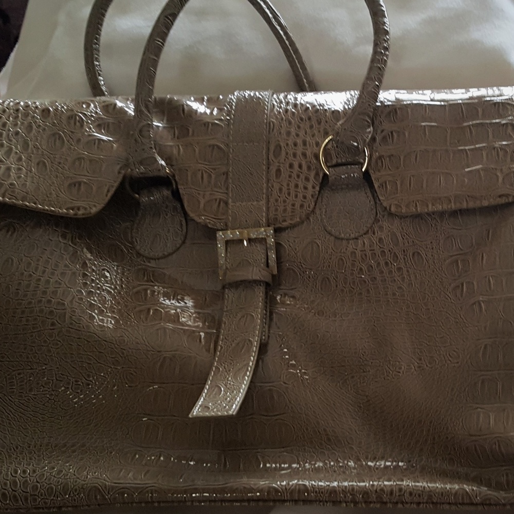 Jessica Simpson Bag w/ Crocodile Print